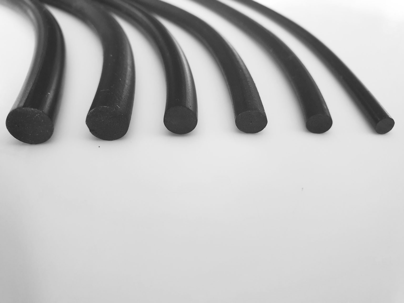 Gummischnur NBR Fi 4mm Technische Materialien